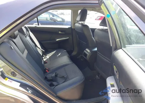 2014 Toyota Camry Se z USA, uszkodzony, nr VIN 4T1BF1FK6EU469658